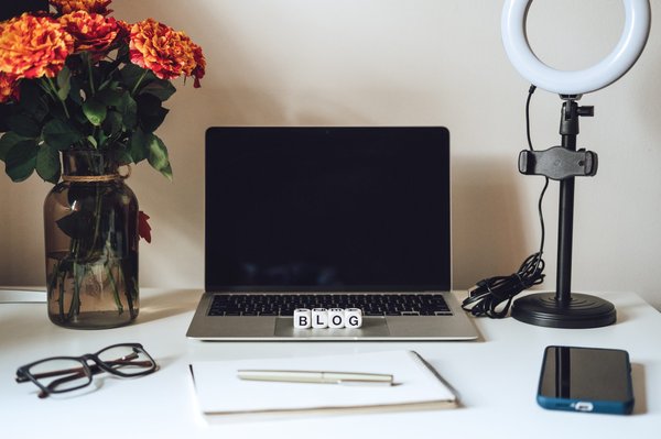 Le blogging en 2025 : tendances culturelles et technologiques